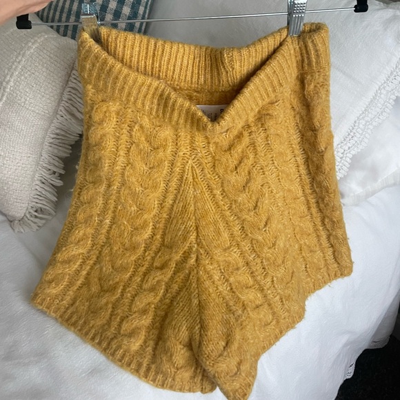 Daily drills!!! Sweater shorts - Picture 3 of 3